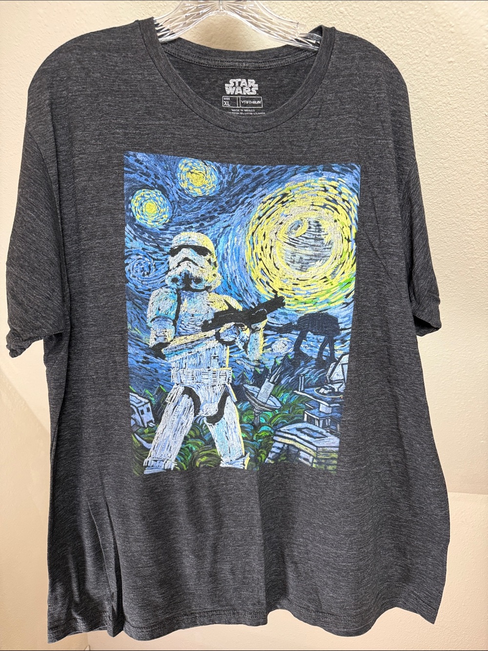 STAR WARS VFIFTH-SUN Van Gogh Inspired Storm trooper XL